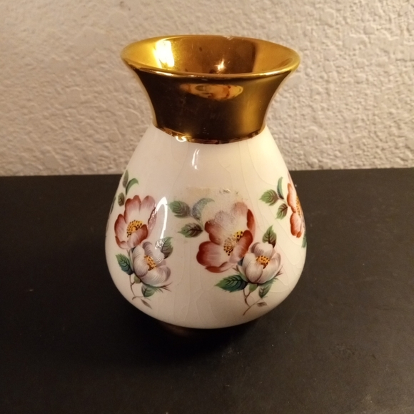 STUNNING VTG Prinknash Pottery 4" Bud Vase Made in Gloucester England. - Picture 2 of 6
